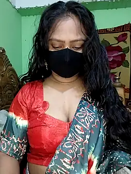 Idhika Paul online show from March 2025 11:38:01 PM