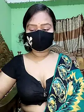 Idhika Paul online show from March 2025 05:38:02 PM