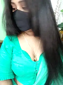 Idhika Paul online show from December 2025 08:54:02 AM