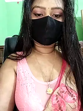 Idhika Paul online show from March 2026 11:33:01 PM