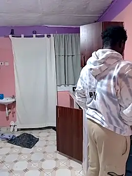 MaskedGQ online show from October 2025 04:24:02 PM