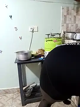 MaskedGQ online show from February 2026 02:46:01 PM