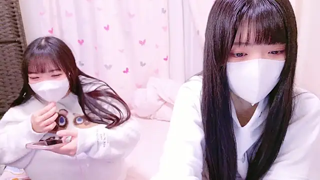 Snapshot of irohani_usagi chatting on December 2024 03:33:02 PM irohani usagi online show from December 2024 03:33:02 PM