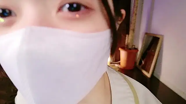 Snapshot of irohani_usagi chatting on January 2025 12:41:02 PM irohani usagi online show from January 2025 12:41:02 PM