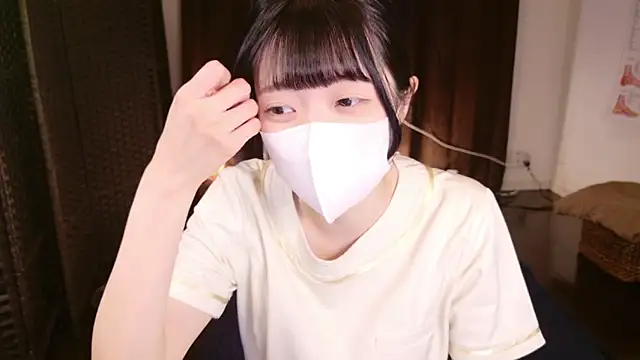 Snapshot of irohani_usagi chatting on February 2025 03:51:02 PM irohani usagi online show from February 2025 03:51:02 PM