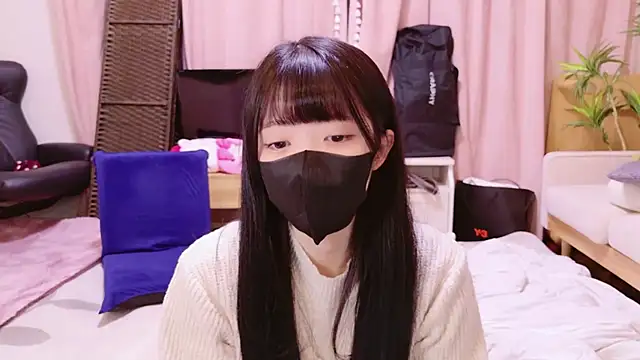 Snapshot of irohani_usagi chatting on October 2025 11:03:01 AM irohani usagi online show from October 2025 11:03:01 AM