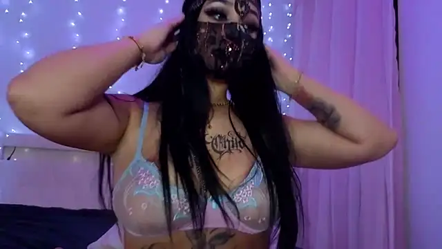 kamila french online show from April 2026 09:59:02 PM