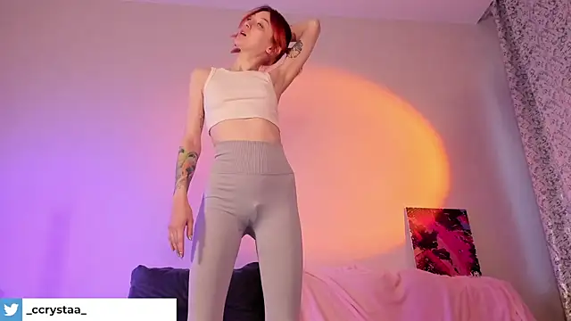 Snapshot of CrystalRey chatting on January 2025 04:02:01 AM CrystalRey online show from January 2025 04:02:01 AM