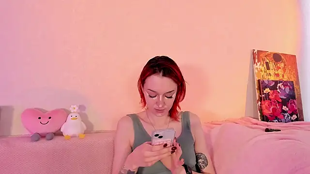 Snapshot of CrystalRey chatting on February 2025 04:53:02 AM CrystalRey online show from February 2025 04:53:02 AM