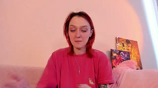 Snapshot of CrystalRey chatting on February 2025 07:32:02 AM CrystalRey online show from February 2025 07:32:02 AM