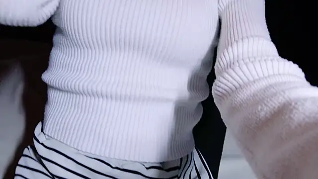 Snapshot of sayaka_xo chatting on December 2024 10:25:02 AM sayaka xo online show from December 2024 10:25:02 AM