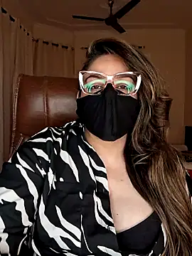 Snapshot of SEXY-Sardarni chatting on February 2025 03:26:01 PM SEXY-Sardarni online show from February 2025 03:26:01 PM