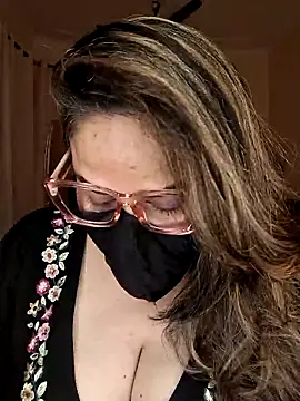 Snapshot of SEXY-Sardarni chatting on February 2025 03:05:01 PM SEXY-Sardarni online show from February 2025 03:05:01 PM