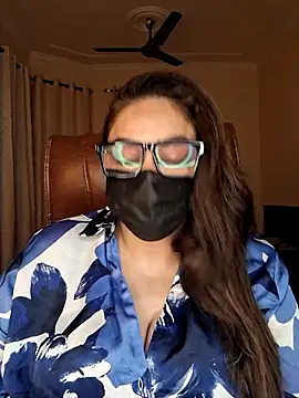 Snapshot of SEXY-Sardarni chatting on December 2025 03:49:02 PM SEXY-Sardarni online show from December 2025 03:49:02 PM