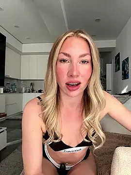 LuisaBecker online show from January 2026 11:56:01 AM