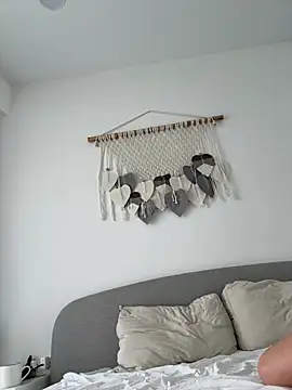 LuisaBecker online show from July 2026 10:32:02 AM