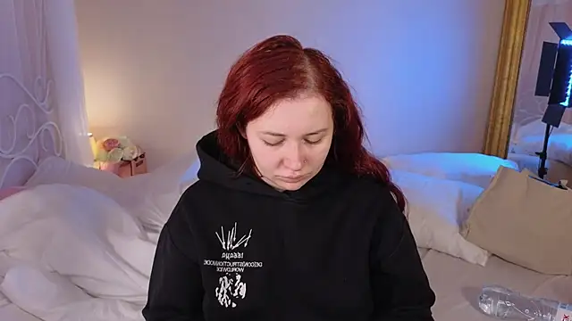 carolina elf online show from September 2025 06:02:02 AM