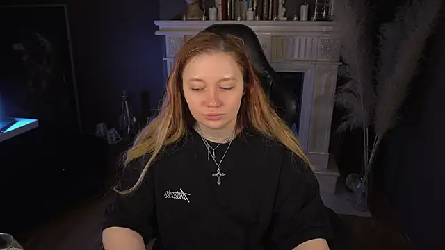 Snapshot of carolina_elf chatting on February 2026 07:46:02 AM carolina elf online show from February 2026 07:46:02 AM