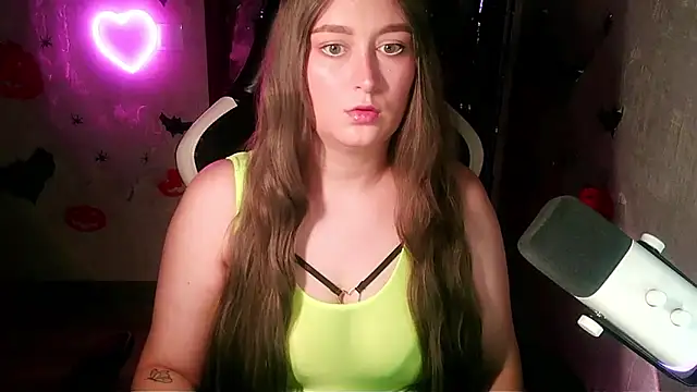 OksiFels online show from October 2025 03:21:01 PM