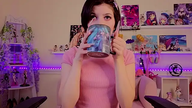 Snapshot of Katya_Zaitseva chatting on November 2025 01:44:02 PM Katya Zaitseva online show from November 2025 01:44:02 PM