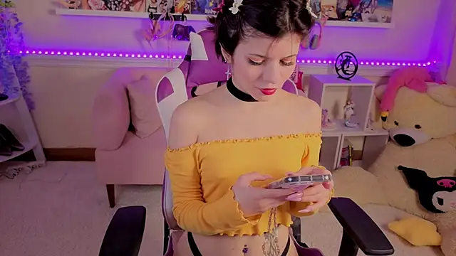 Snapshot of Katya_Zaitseva chatting on November 2025 02:10:01 PM Katya Zaitseva online show from November 2025 02:10:01 PM