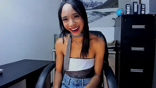 xenia golden online show from November 2025 05:23:01 PM