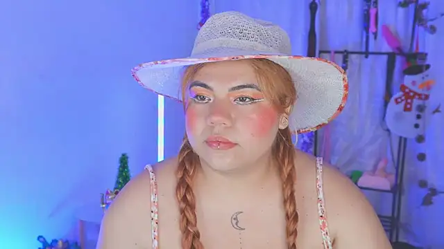 Snapshot of Samanta_cutee chatting on December 2025 11:30:02 AM Samanta cutee online show from December 2025 11:30:02 AM