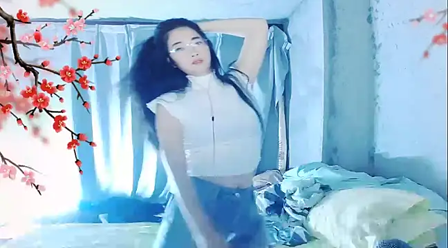 Snapshot of Floor_oo chatting on December 2024 06:42:02 PM Floor oo online show from December 2024 06:42:02 PM