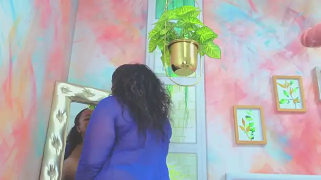 Idiris big online show from September 2025 02:08:01 PM