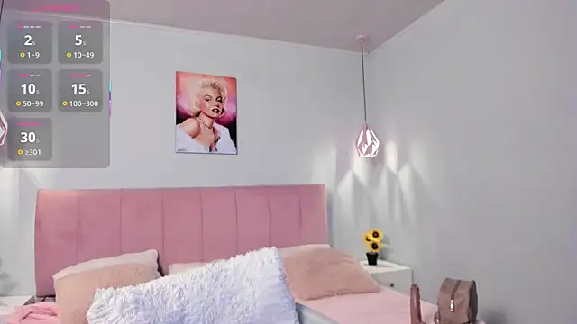 tiffani  love online show from March 2025 02:58:01 PM