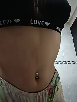 tiffani  love online show from June 2026 09:28:02 PM