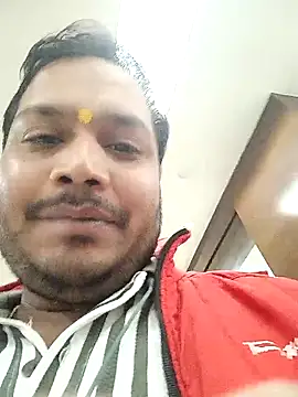 Snapshot of DeepakXxxR86 chatting on November 2025 01:43:01 PM DeepakXxxR86 online show from November 2025 01:43:01 PM