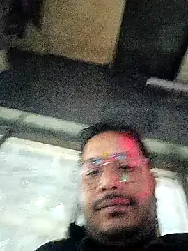 Snapshot of DeepakXxxR86 chatting on November 2025 06:29:02 PM DeepakXxxR86 online show from November 2025 06:29:02 PM