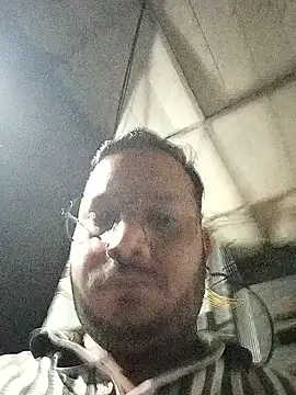 DeepakXxxR86 online show from March 2026 07:43:02 PM