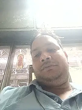 DeepakXxxR86 online show from April 2026 09:32:02 AM