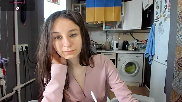  Nika Kik online show from April 2026 01:27:02 PM