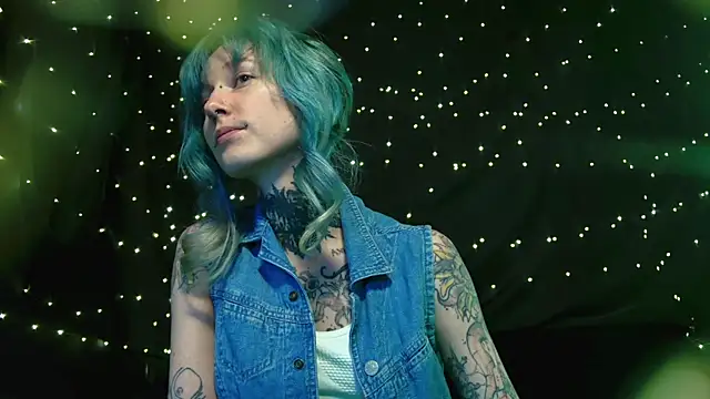 Littlespacemouse online show from December 2025 06:13:02 PM