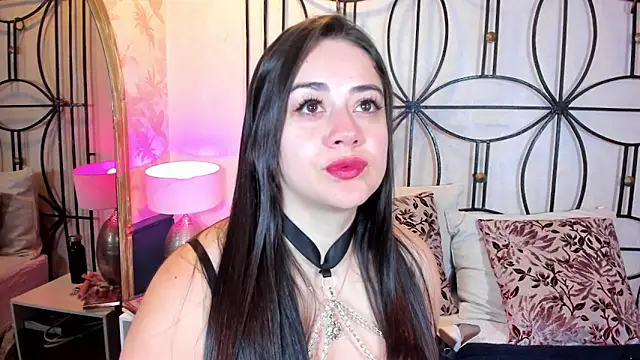 nahomi sweett online show from November 2025 11:09:02 AM