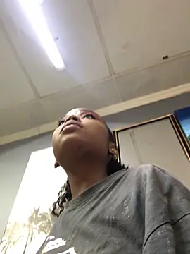 Snapshot of Nicole_Liam_ chatting on December 2025 12:58:01 PM Nicole Liam online show from December 2025 12:58:01 PM