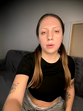 Snapshot of Sashabunny chatting on September 2025 08:09:02 PM Sashabunny online show from September 2025 08:09:02 PM