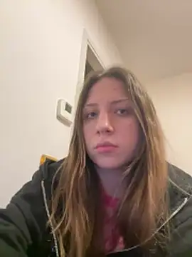 Snapshot of Sashabunny chatting on December 2025 07:51:02 PM Sashabunny online show from December 2025 07:51:02 PM