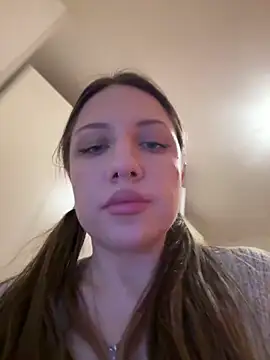 Sashabunny online show from February 2026 06:11:02 PM