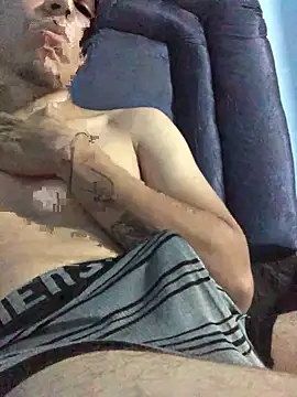 Edanvvv online show from September 2025 10:37:01 PM