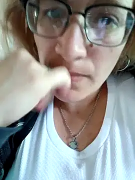 rusher27 online show from November 2025 05:23:02 PM