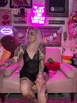 CherryBombBomb online show from February 2025 06:34:01 AM