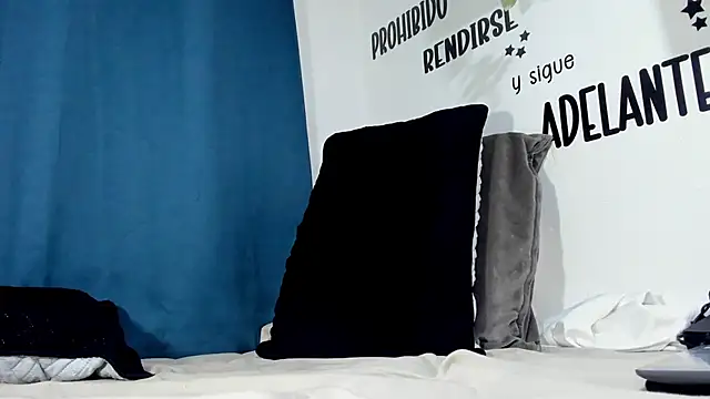 Snapshot of Aronxxs chatting on November 2025 09:20:02 AM Aronxxs online show from November 2025 09:20:02 AM