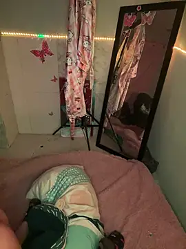 Snapshot of CieloTaylor chatting on February 2025 03:58:02 AM CieloTaylor online show from February 2025 03:58:02 AM