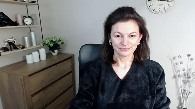 Snapshot of VivianWILD chatting on January 2025 06:50:02 AM VivianWILD online show from January 2025 06:50:02 AM