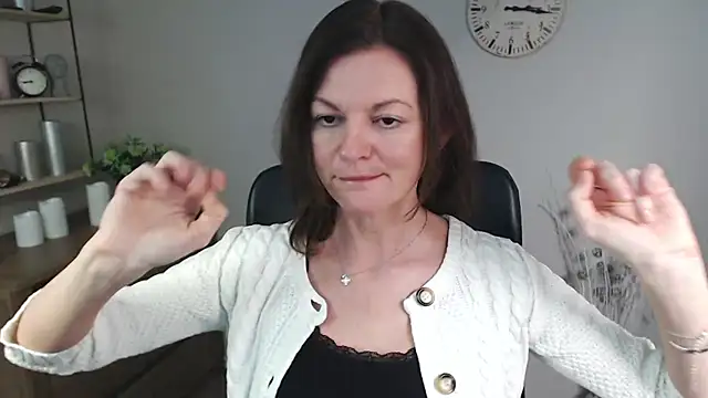 Snapshot of VivianWILD chatting on January 2025 06:46:01 AM VivianWILD online show from January 2025 06:46:01 AM