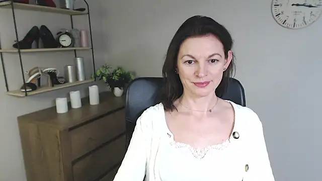 Snapshot of VivianWILD chatting on January 2025 06:03:02 PM VivianWILD online show from January 2025 06:03:02 PM